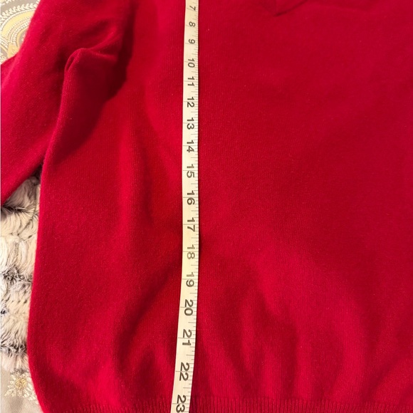 💯 % CASHMERE V NECK SWEATER SIZE SMALL - Picture 7 of 12